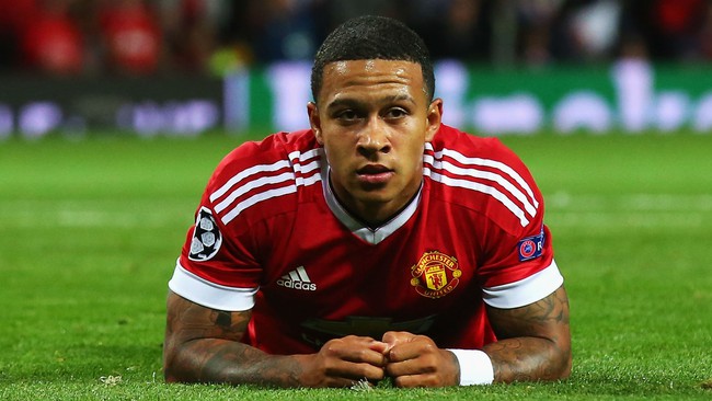 Mang Rolls Royce, Mercedes về Hà Lan, Depay bị nghi là sắp rời Man Utd - Ảnh 3.