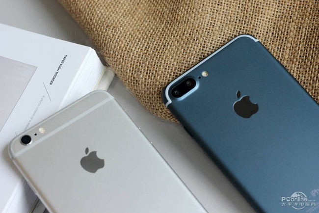 Cận cảnh iPhone 7 Plus bản màu xanh đẹp khó có thể cầm lòng  - Ảnh 7.