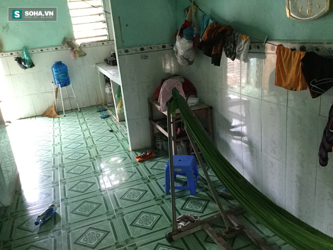 Một nh&agrave; c&oacute; 3 chị em bị x&acirc;m hại t&igrave;nh dục, anh 21 tuổi kiếm tiền nu&ocirc;i 4 em - Ảnh 2.