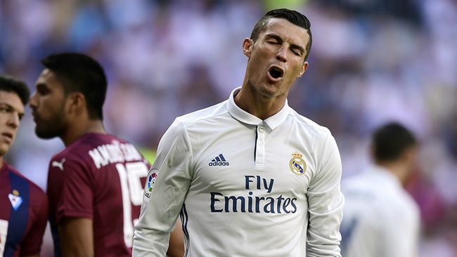 Ronaldo hãnh diện tự nhận mình hay nhất thế giới - Ảnh 2.