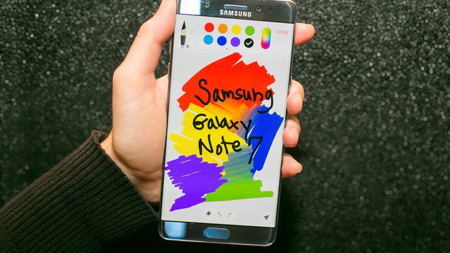 Samsung dự kiến chi 240 tỷ đồng đền bù vụ Galaxy Note7 tại Việt Nam - Ảnh 1.