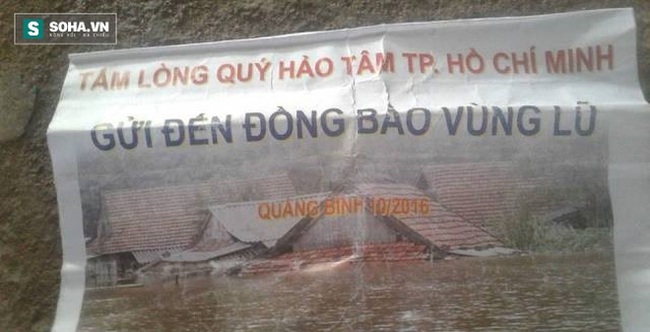 Vụ thu tiền cứu trợ của d&acirc;n: Đến nh&agrave; từng người d&acirc;n trả lại tiền - Ảnh 1.