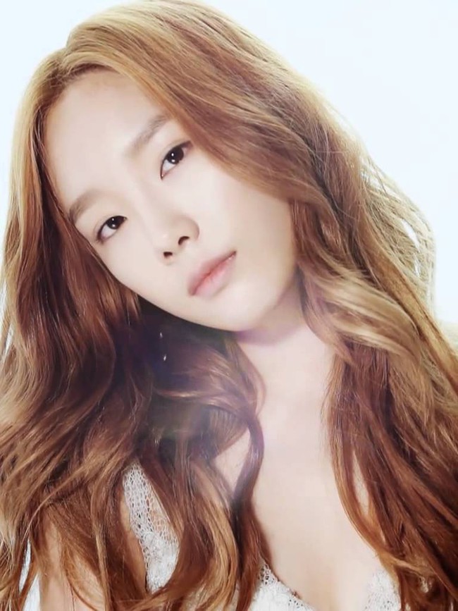 Hết bị tố biến chứng do sửa mũi, Taeyeon (SNSD) lại bị nghi dao k&eacute;o cả... m&eacute;p - Ảnh 7.