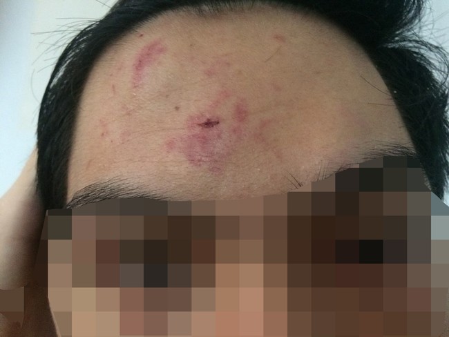 Cận cảnh tr&ograve; lừa đảo của nh&oacute;m giang hồ dọc quốc lộ - Ảnh 13.