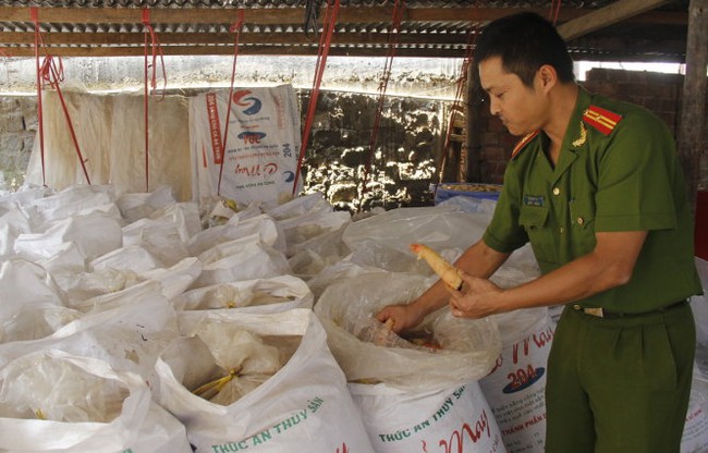 Lại ph&aacute;t hiện 5 tấn măng tươi tẩm bột lạ tại Đ&agrave; Lạt - Ảnh 2.