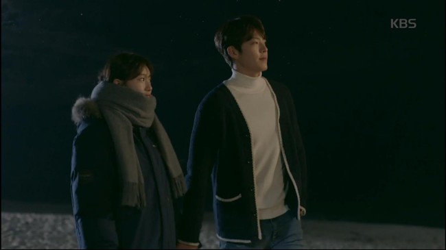 Uncontrollably Fond: Im Joo Hwan bỏ trốn khỏi lễ đính hôn chạy tới tìm Suzy - Ảnh 2.