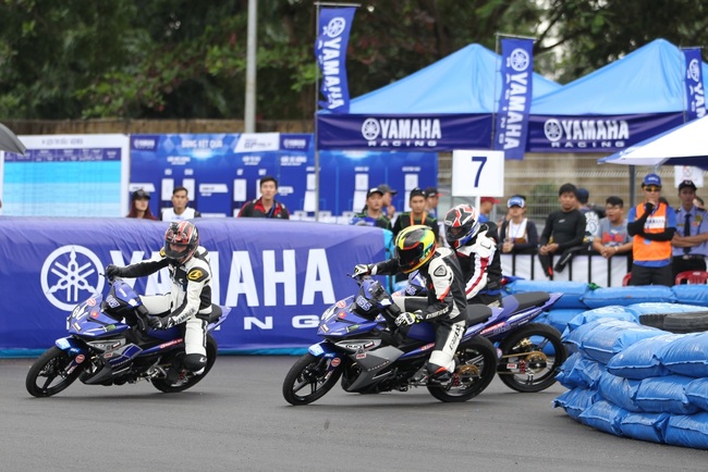 Toàn cảnh giải đua xe hãng đầu tiên ở Việt Nam do Yamaha tổ chức - Ảnh 3.