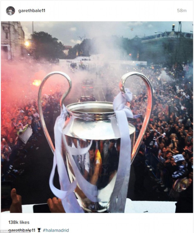 Ch&ugrave;m ảnh m&agrave;n rước C&uacute;p Champions League si&ecirc;u ho&agrave;nh tr&aacute;ng của d&agrave;n sao Real Madrid - Ảnh 18.