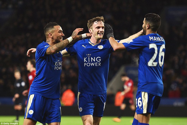 Nh&igrave;n lại m&ugrave;a giải thần th&aacute;nh đưa Leicester v&agrave;o lịch sử b&oacute;ng đ&aacute; thế giới - Ảnh 28.