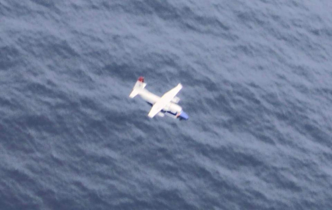 Hình ảnh cuối của máy bay CASA 212 trước khi lao xuống biển - Ảnh 4.