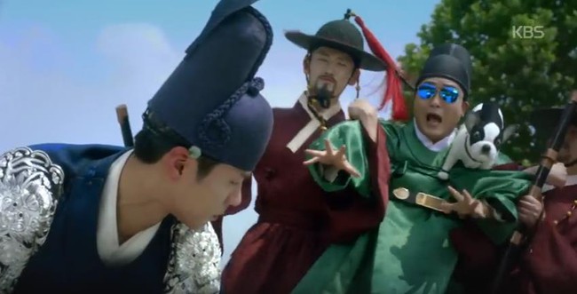 Thái tử Park Bo Gum cùng thái giám “quẩy tung nóc hoàng cung - Ảnh 3.
