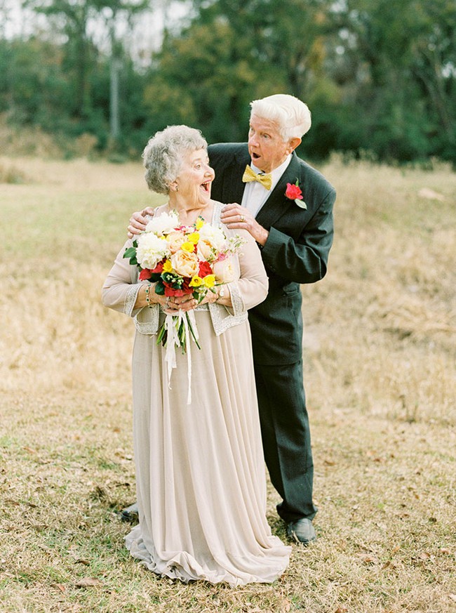 Ai cũng mong có một tình yêu hạnh phúc như hai cụ già trong bộ ảnh kỷ niệm 63 năm ngày cưới này! - Ảnh 3.