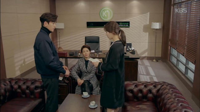 UF: Từ bỏ quyền cao chức trọng, Im Joo Hwan trở th&agrave;nh nh&acirc;n vi&ecirc;n bốc v&aacute;c v&igrave; Suzy - Ảnh 2.