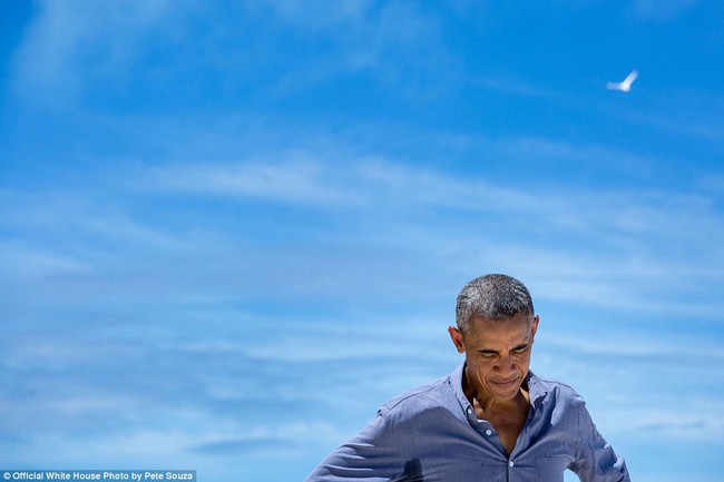 Những khoảnh khắc đầy cảm xúc của Tổng thống Barack Obama trong năm cuối cùng tại Nhà Trắng - Ảnh 19.