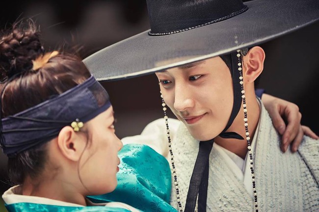 Điểm danh dàn cast “nhìn phát là yêu” của Moonlight Drawn By Clouds - Ảnh 6.