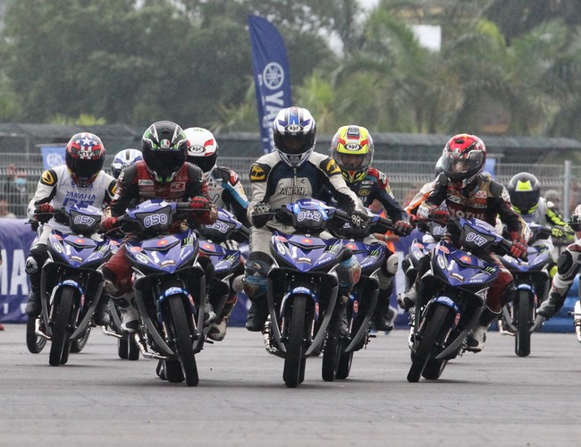 To&agrave;n cảnh giải đua xe h&atilde;ng đầu ti&ecirc;n ở Việt Nam do Yamaha tổ chức - Ảnh 6.