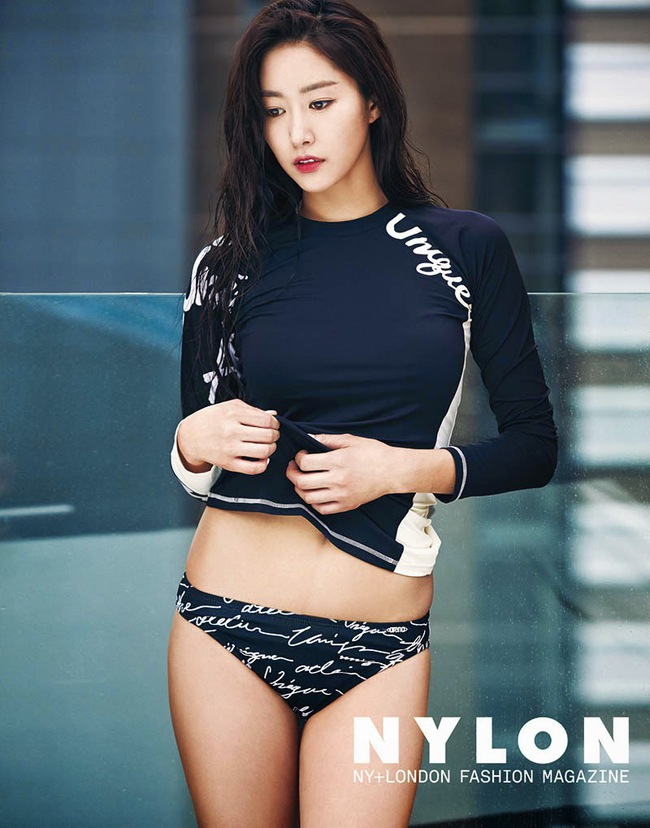 Diễn vi&ecirc;n lạ mặt đ&aacute;nh bật loạt đ&agrave;n chị đ&igrave;nh đ&aacute;m trong Top 10 nữ diễn vi&ecirc;n sexy nhất H&agrave;n Quốc - Ảnh 13.
