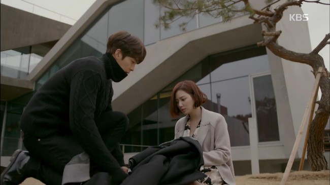UF: Từ bỏ quyền cao chức trọng, Im Joo Hwan trở th&agrave;nh nh&acirc;n vi&ecirc;n bốc v&aacute;c v&igrave; Suzy - Ảnh 10.