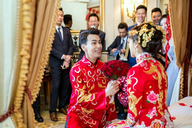 Mỹ nh&acirc;n &ldquo;Thần Đi&ecirc;u Đại Hiệp&rdquo; l&ecirc;n xe hoa với t&igrave;nh trẻ k&eacute;m 6 tuổi - Ảnh 9.