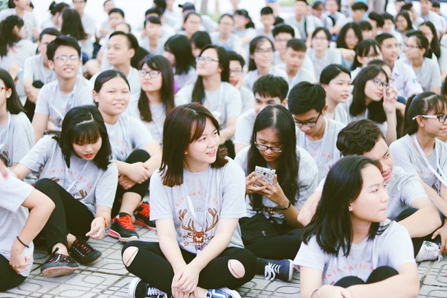 Tân học sinh THPT Chuyên Nguyễn Huệ được truyền cảm hứng trong ngày hội Inspiration 2016 - Ảnh 7.