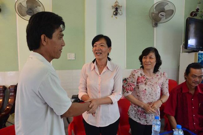 Vụ d&igrave;u xe kh&aacute;ch: Tiệc hội ngộ của những người tho&aacute;t chết - Ảnh 8.