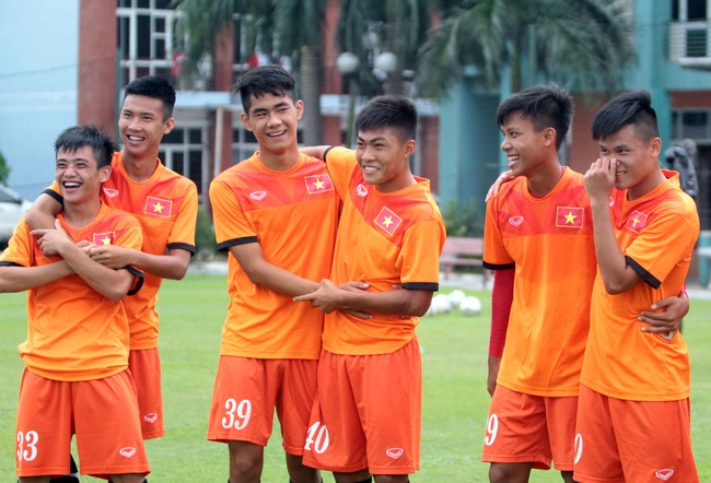 U19 Việt Nam đón thần đồng từng được bầu Đức ca ngợi hết lời - Ảnh 2.