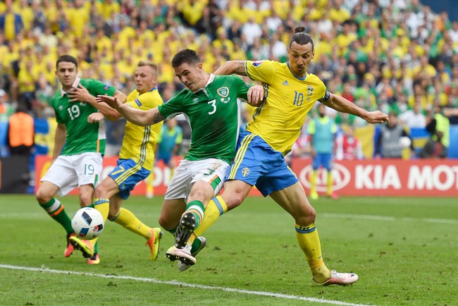 Ibrahimovic giúp Thụy Điển thoát thua trước Ireland - Ảnh 3.