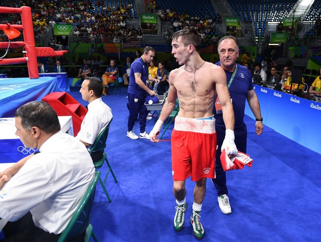 Võ sĩ giơ ngón tay thối chửi trọng tài ở Olympic nhận quà ý nghĩa từ fan nhí - Ảnh 4.