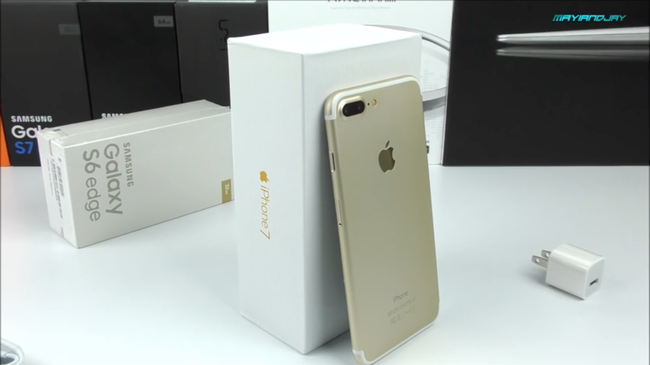 iPhone mới chưa ra, Trung Quốc đã bán hàng giá chưa bằng một nửa - Ảnh 1.