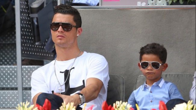 Ngoài Messi, con trai Ronaldo còn thần tượng ngôi sao nào? - Ảnh 2.