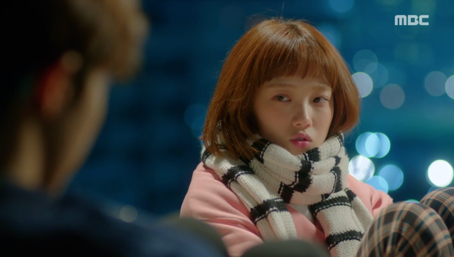 &ldquo;Ti&ecirc;n Nữ Cử Tạ&rdquo;: Được trai đẹp tấn c&ocirc;ng liền t&ugrave; t&igrave; thế n&agrave;y m&agrave; Lee Sung Kyung vẫn chưa chịu đổ! - Ảnh 1.