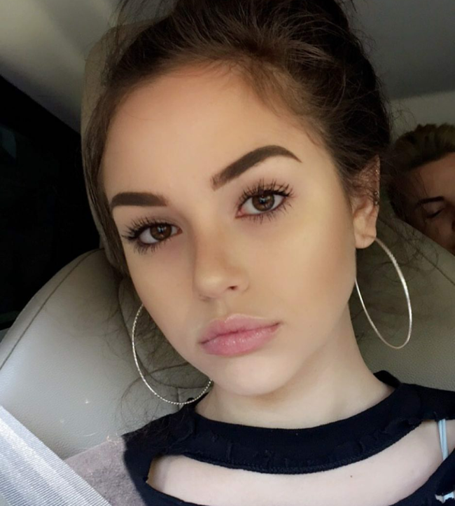 Hot girl 18 tuổi c&oacute; hơn 1 triệu fan nhờ sở hữu ngoại h&igrave;nh qu&aacute; giống Selena Gomez - Ảnh 7.