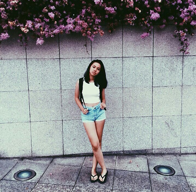 C&ocirc; g&aacute;i cover Lalala khiến d&acirc;n mạng ph&aacute;t hờn: H&aacute;t hay rồi, c&oacute; cần xinh đẹp vậy kh&ocirc;ng? - Ảnh 16.