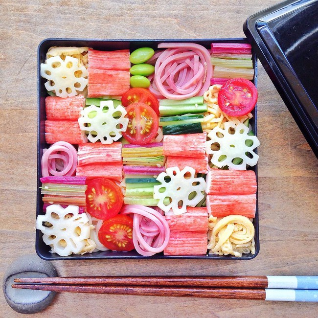 Sushi miếng xưa rồi, bây giờ người Nhật chuyển qua ăn sushi xếp hình đẹp như tranh cơ - Ảnh 9.