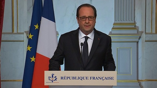 Tổng thống Pháp: Rất nhiều nạn nhân thiệt mạng trong vụ khủng bố là trẻ nhỏ - Ảnh 1.