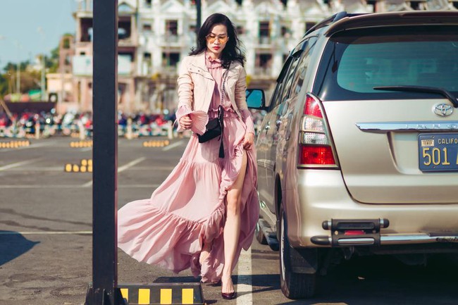 Tuần qua, sao Việt mặc đẹp hết cả phần của c&aacute;c kiều nữ H&agrave;n - Ảnh 5.