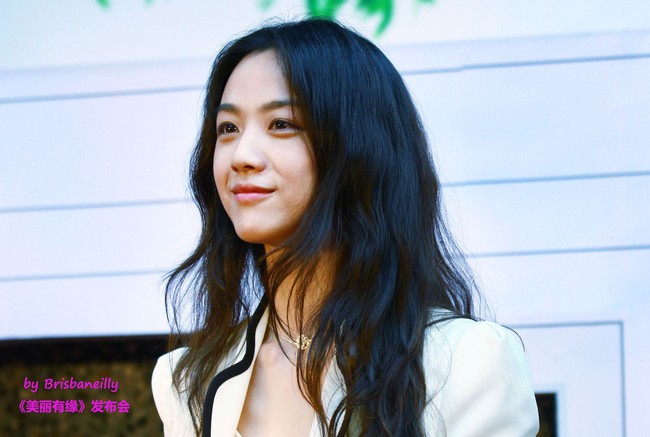 Nhan sắc mỹ nh&acirc;n khi gặp biến cố: Kẻ tuột dốc kh&ocirc;ng phanh, người ng&agrave;y c&agrave;ng mặn m&agrave; quyến rũ - Ảnh 33.