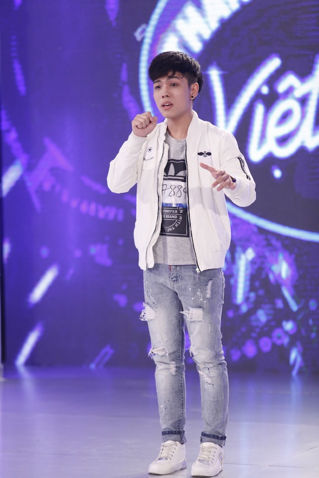 Vietnam Idol: Diễn quá sexy, Thu Minh... nhận được vé vàng - Ảnh 10.