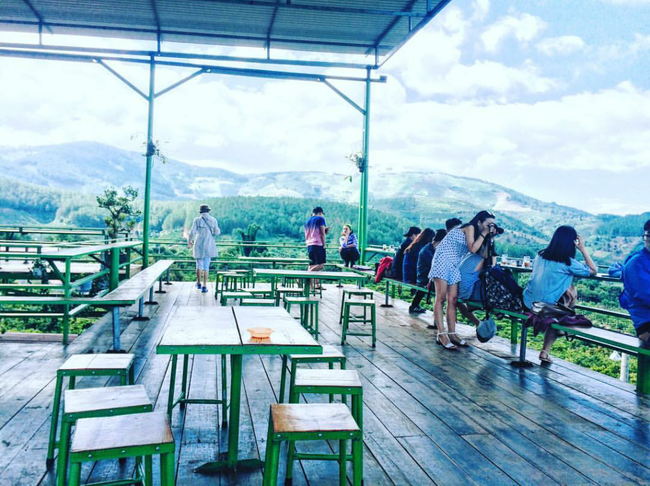 Lên Đà Lạt mà không check in sống ảo tại 5 quán cafe này thì thật thiếu sót! - Ảnh 37.