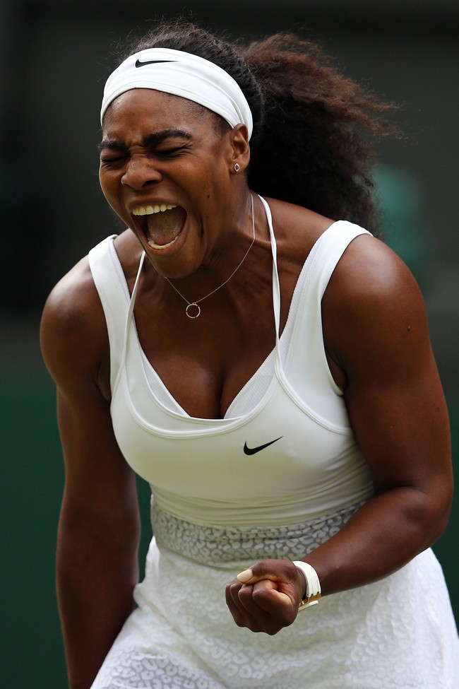 Chơi trội ăn đồ của chó, Serena Williams nhận kết cục đắng lòng - Ảnh 4.