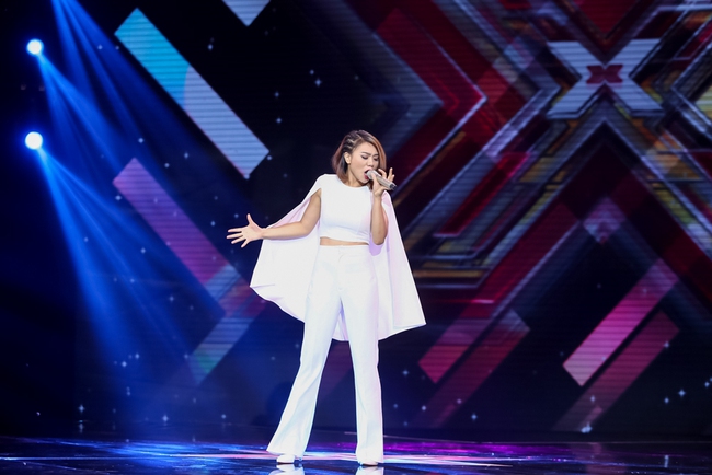 X-Factor: Hot girl lai giữa Mỹ T&acirc;m - H&agrave; Hồ khiến gi&aacute;m khảo ngẩn ngơ - Ảnh 11.