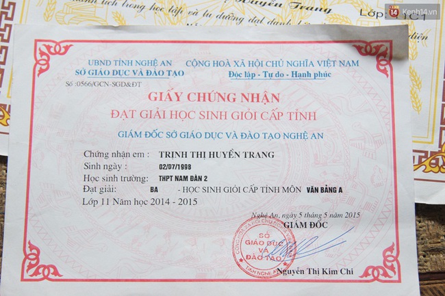 Nữ sinh đạt 24,5 điểm khối C có nguy cơ lỡ đại học vì nhà quá nghèo - Ảnh 4.