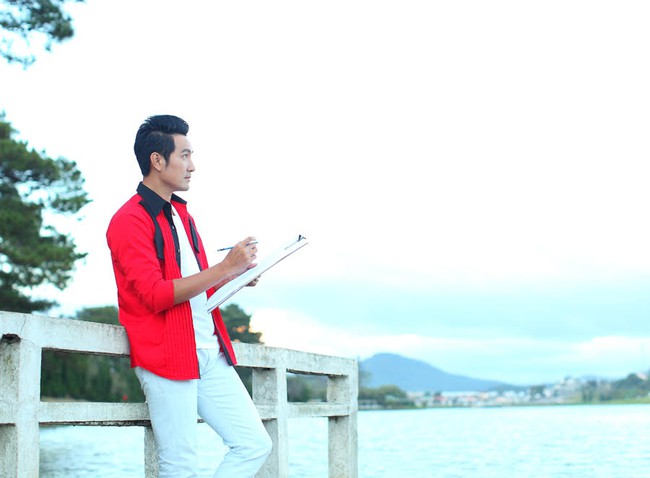 Nguyễn Phi H&ugrave;ng l&agrave;m MV &yacute; nghĩa về t&igrave;nh cảm gia đ&igrave;nh - Ảnh 3.