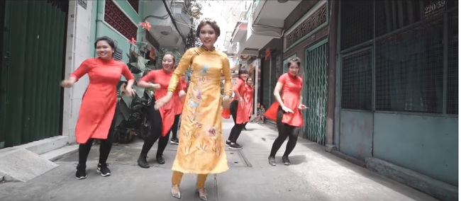 Rước d&acirc;u si&ecirc;u cool, si&ecirc;u y&ecirc;u như MV ca nhạc: Kh&ocirc;ng ai vượt qua được độ nhắng của cặp đ&ocirc;i n&agrave;y! - Ảnh 5.