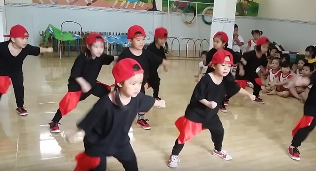 Màn nhảy hiphop cực chất của các dancer mẫu giáo hút hàng triệu lượt xem - Ảnh 2.