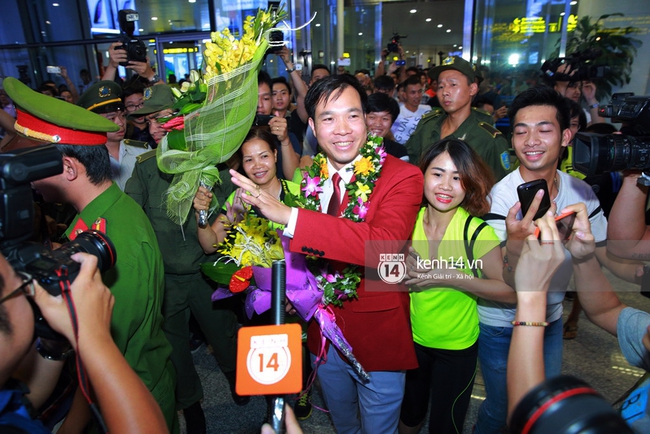 Người giành tấm huy chương Olympic đầu tiên cho Việt Nam vẫn phải chạy ăn từng bữa - Ảnh 4.