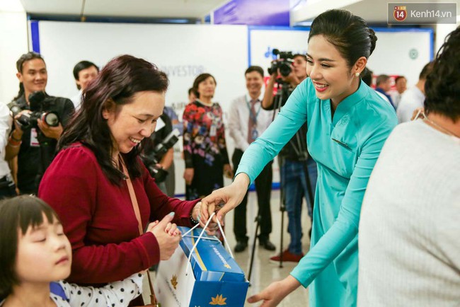 Vietnam Airlines lọt top 3 h&atilde;ng h&agrave;ng kh&ocirc;ng tiến bộ nhất thế giới - Ảnh 4.