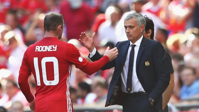 Rooney nhận án tử từ Mourinho - Ảnh 1.