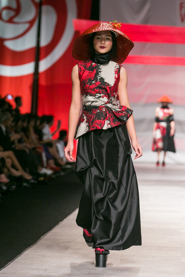 Hoa khôi Nam Em mở màn Tinh khôi - BST cuối cùng của Vietnam International Fashion Week - Ảnh 8.