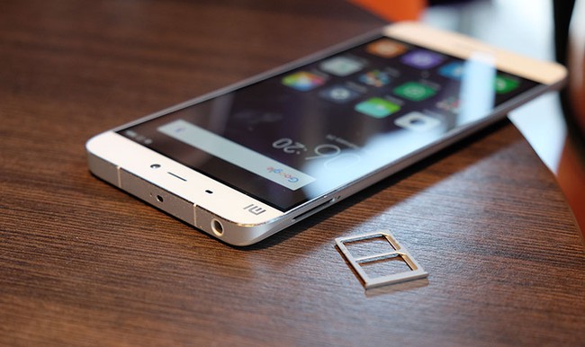 20/10 đến rồi, loạt smartphone ngon bổ rẻ n&agrave;y sẽ l&agrave; m&oacute;n qu&agrave; tuyệt vời d&agrave;nh tặng Mẹ y&ecirc;u - Ảnh 2.